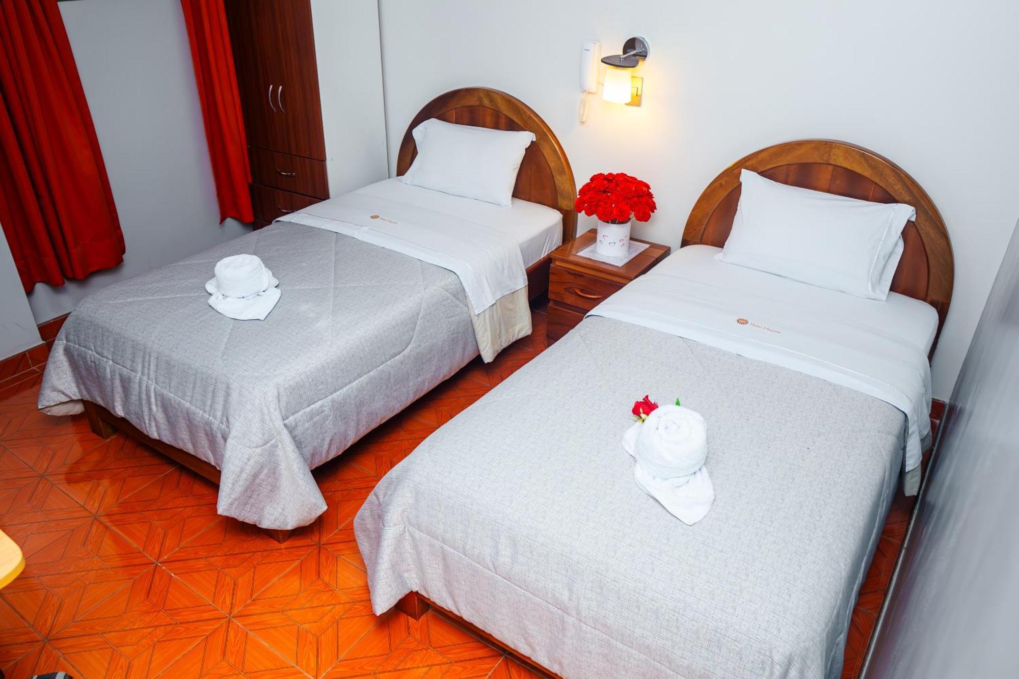 Hotel Mayros Satipo Eksteriør bilde